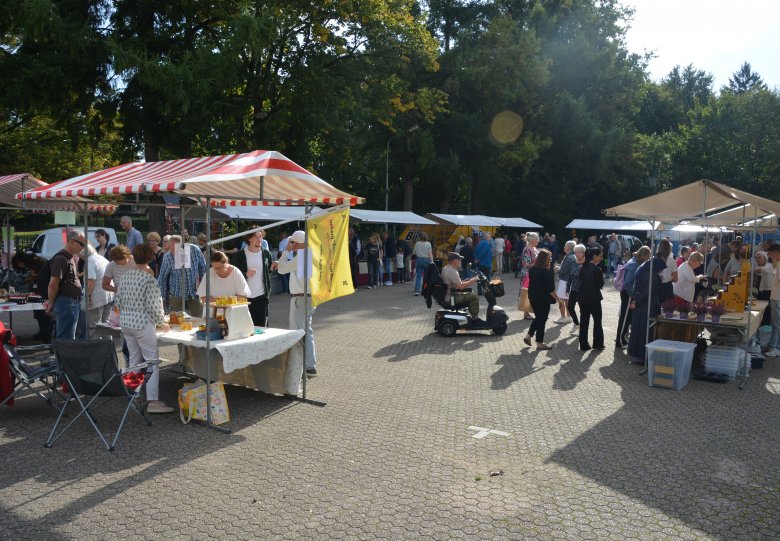 Honing-, Natuur- en Hobbymarkt