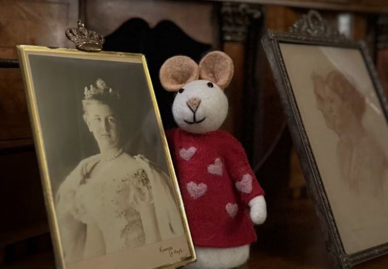 Zoek Pluis de Liefdesmuis in Kasteel Rosendael