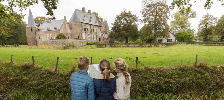 Speurtocht rondom Kasteel Hernen