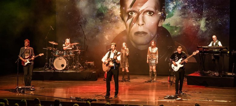StationtoStation: David Bowie Show Nieuwe Kerk Zierikzee