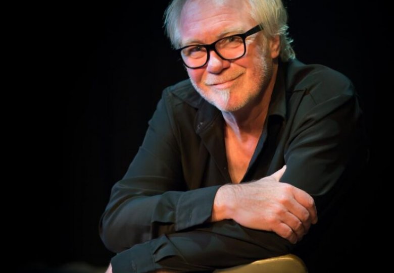 Klankenklooster Guus Westerdorp zingt Ramses Shaffy
