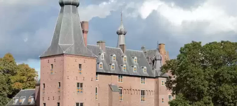 Varen naar Moestuinen kasteel Doorwerth.