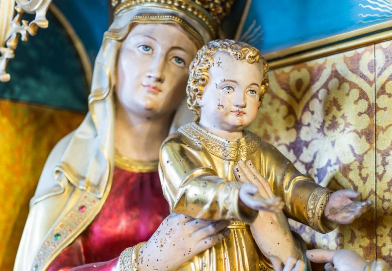 Gregoriaans getijdenkoor zingt sfeervolle Mariavesper