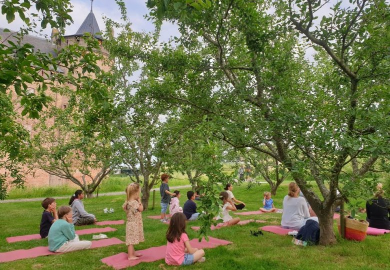Yoga en kunstkijken