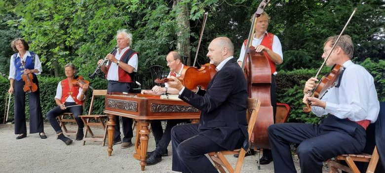 Jaarlijks terugkerend muzikaal feestje in de tuin!