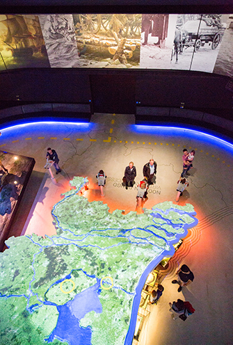 De_Vrijetijdkrant_regio_Utrecht_Nationaal_Militair_Museum_Anne_Reitsma_Fotografie_v2